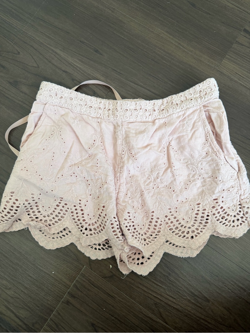 Kimchi Blue Eyelet Lace-Trim Shorts in Pale Pink